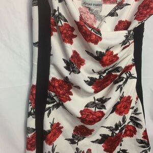 Almost Famous Floral Design Romoer large nwt